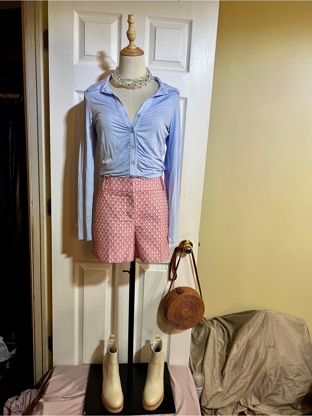 New Loft Wms Pink Blue Jacquard Floral Motif Embroidered Riviera Preppy Short 10